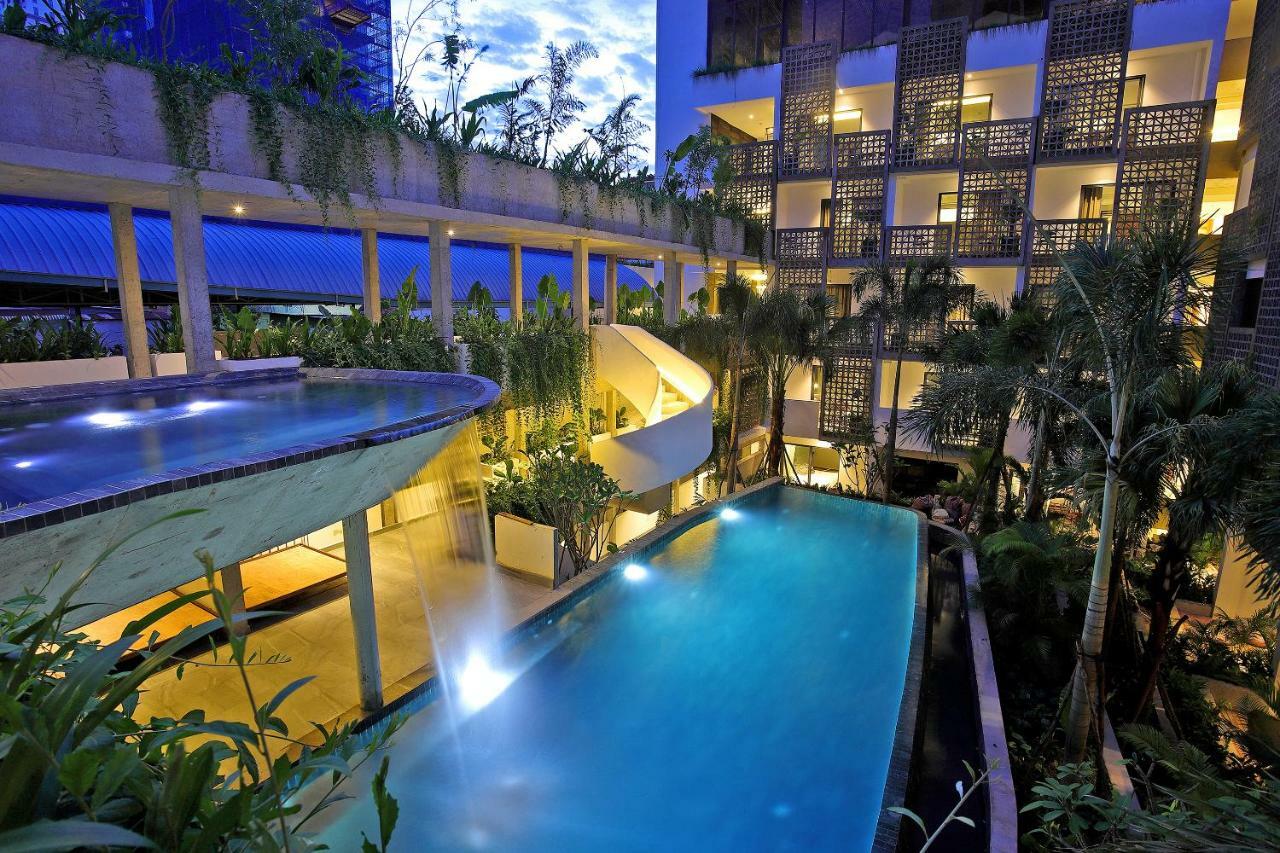 Baitong Hotel & Resort Phnom-Penh Buitenkant foto